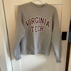 Virginia Tech women’s XS sweatshirt.